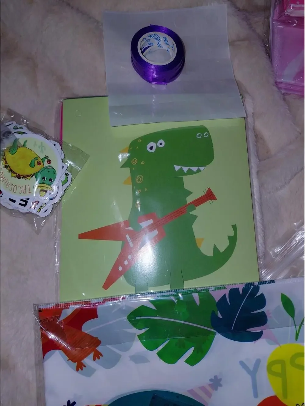 Dinosaur party supply pack birthday party